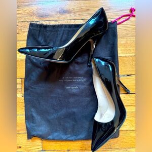 Kate Spade Classic Black Patent Leather Heels (6.5)✨✨